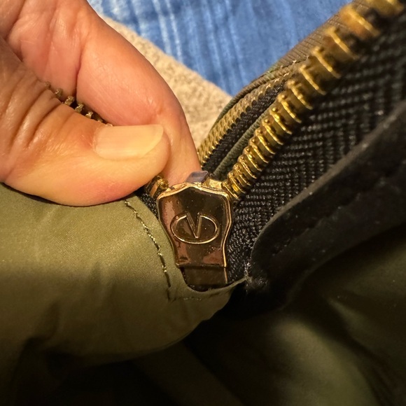 ‼️SOLD‼️Valentino Garavani backpack - Picture 14 of 14